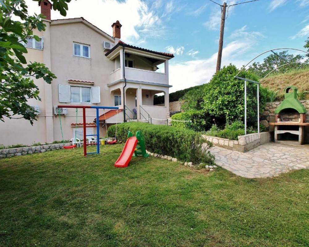 apartments-roza-lopar-6 apartments-roza-lopar-6